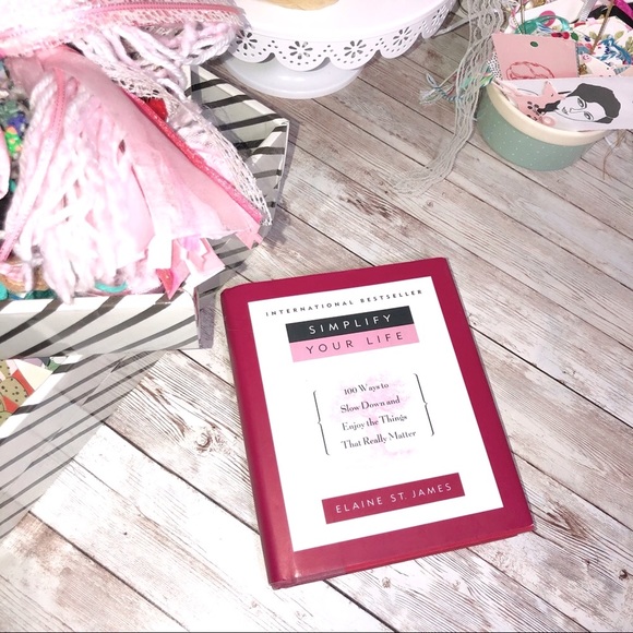 Simplify Your Life Hardcover Book by Elaine St. James Organizing Minimalism - Picture 1 of 3